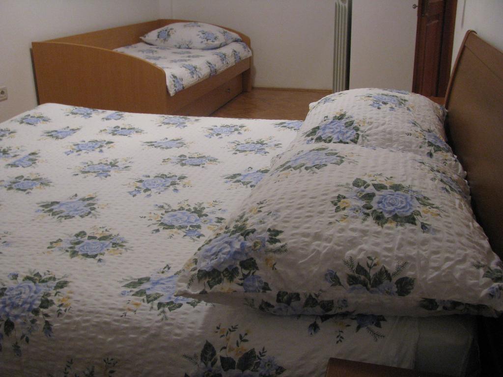 Tourist Farm Petelin-Durcik Villa Pliskovica Rum bild